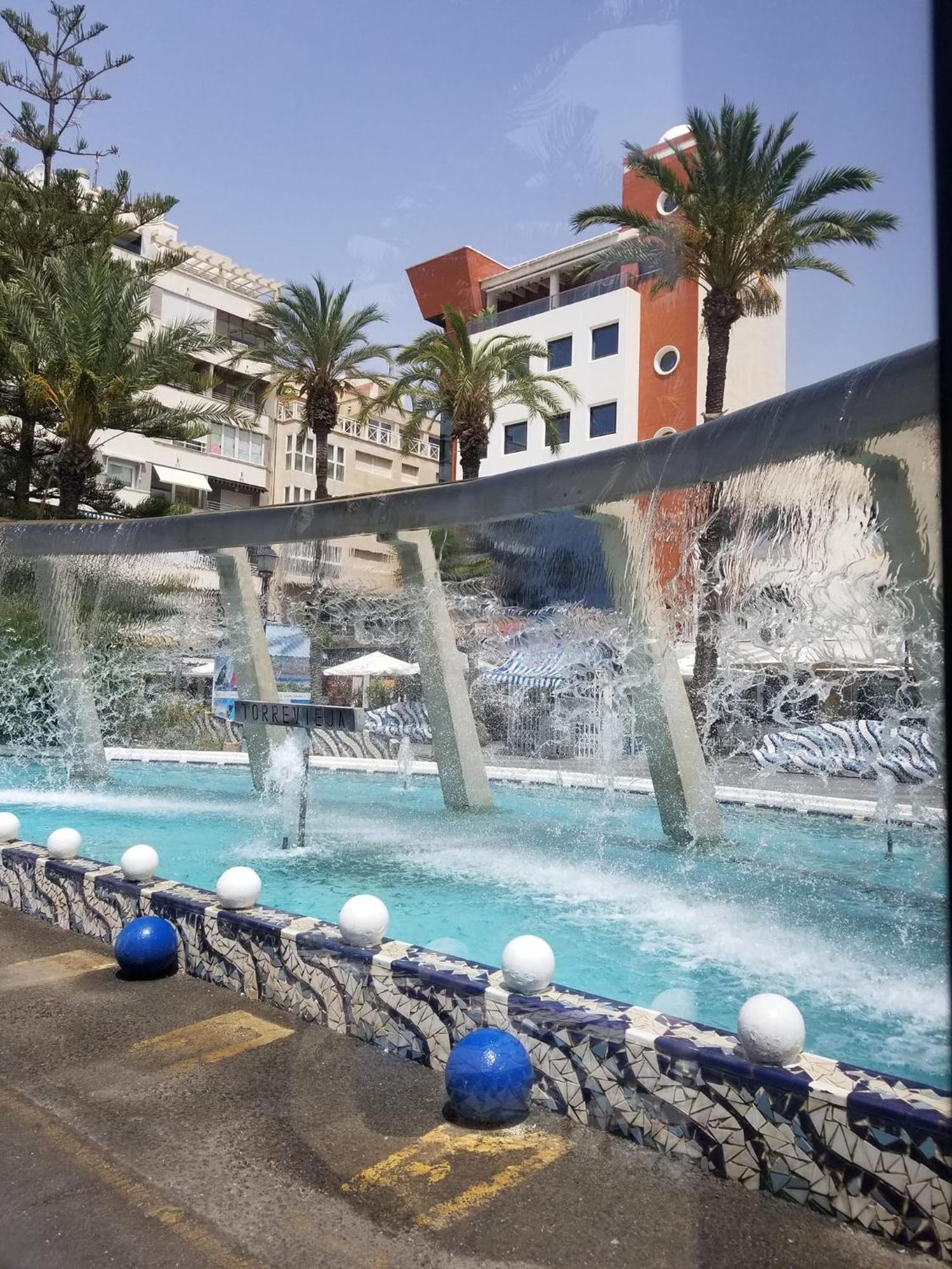 Apartament Carmen Torrevieja Buitenkant foto